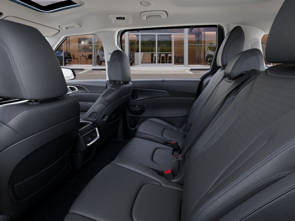 2026 Kia Carnival SX Prestige photo 16