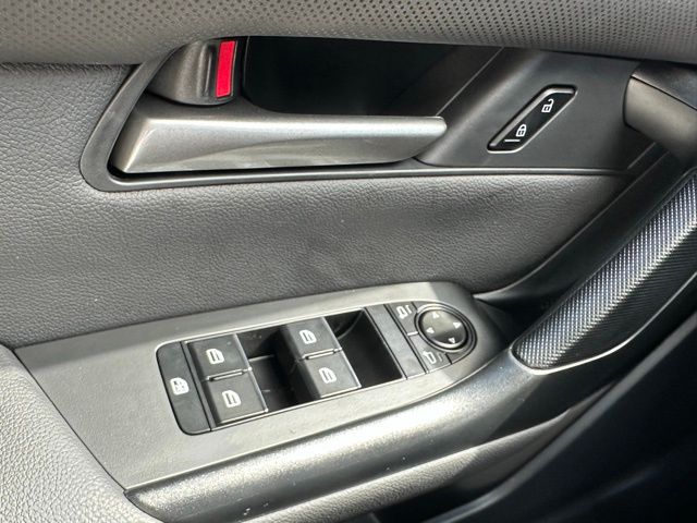 2025 Mazda CX-50 2.5 S Preferred photo 16