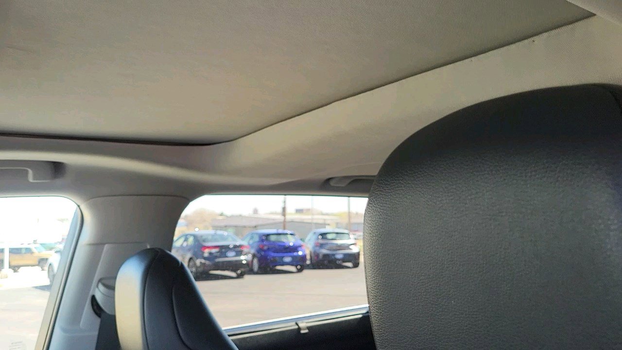 2024 Toyota Highlander XLE photo 11
