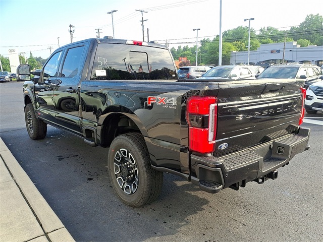 2025 Ford F-350 photo 4