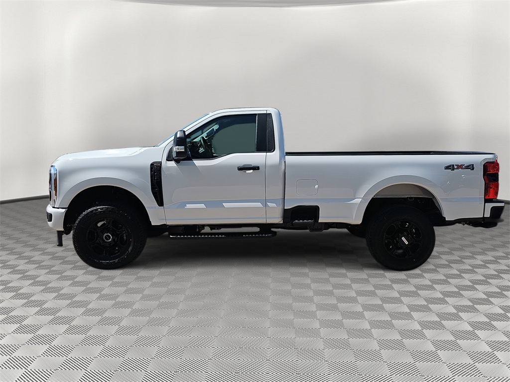 2025 Ford F-350 XL photo 6