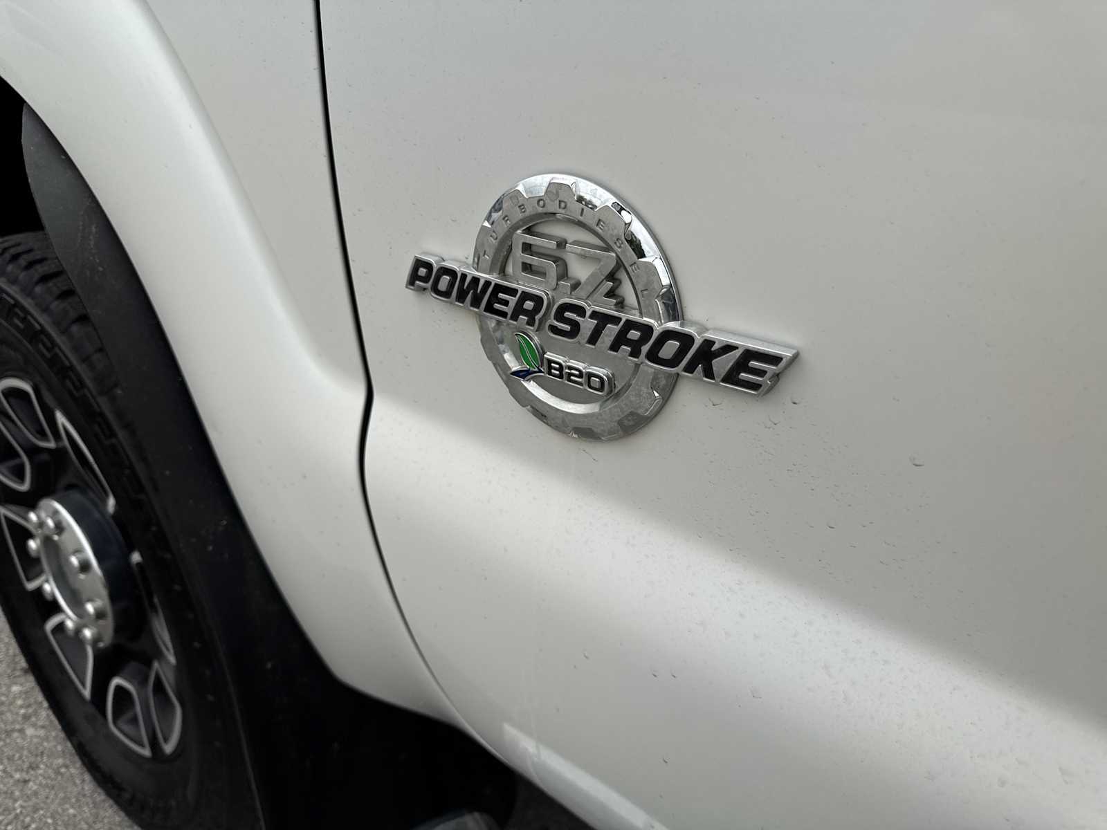 2012 Ford F-350 Lariat photo 14