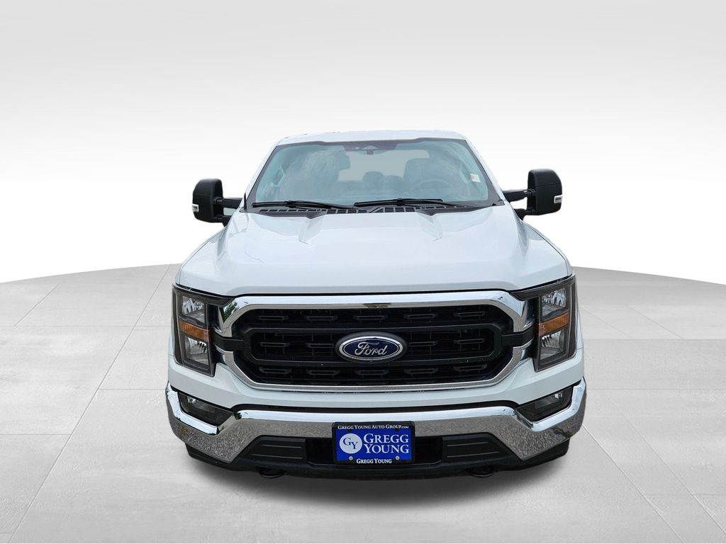 2023 Ford F-150 XLT photo 2