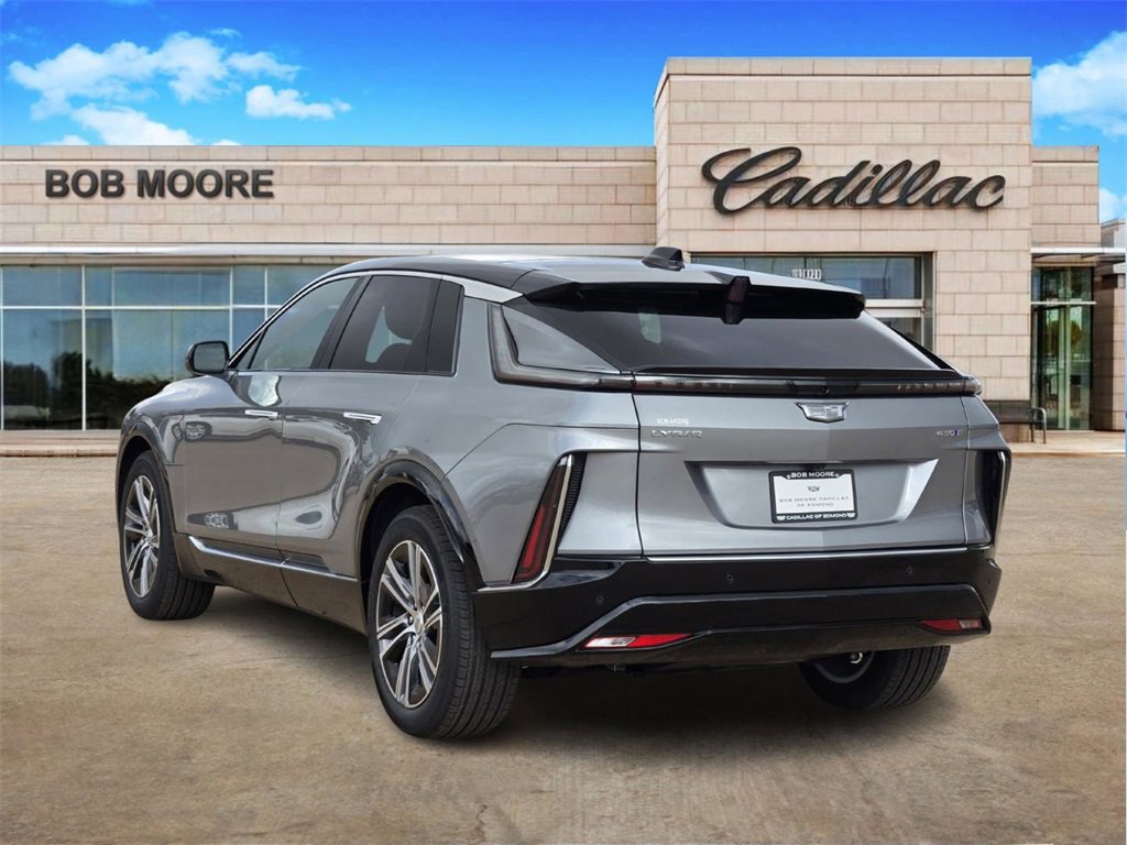 2025 Cadillac Lyriq Luxury photo 5
