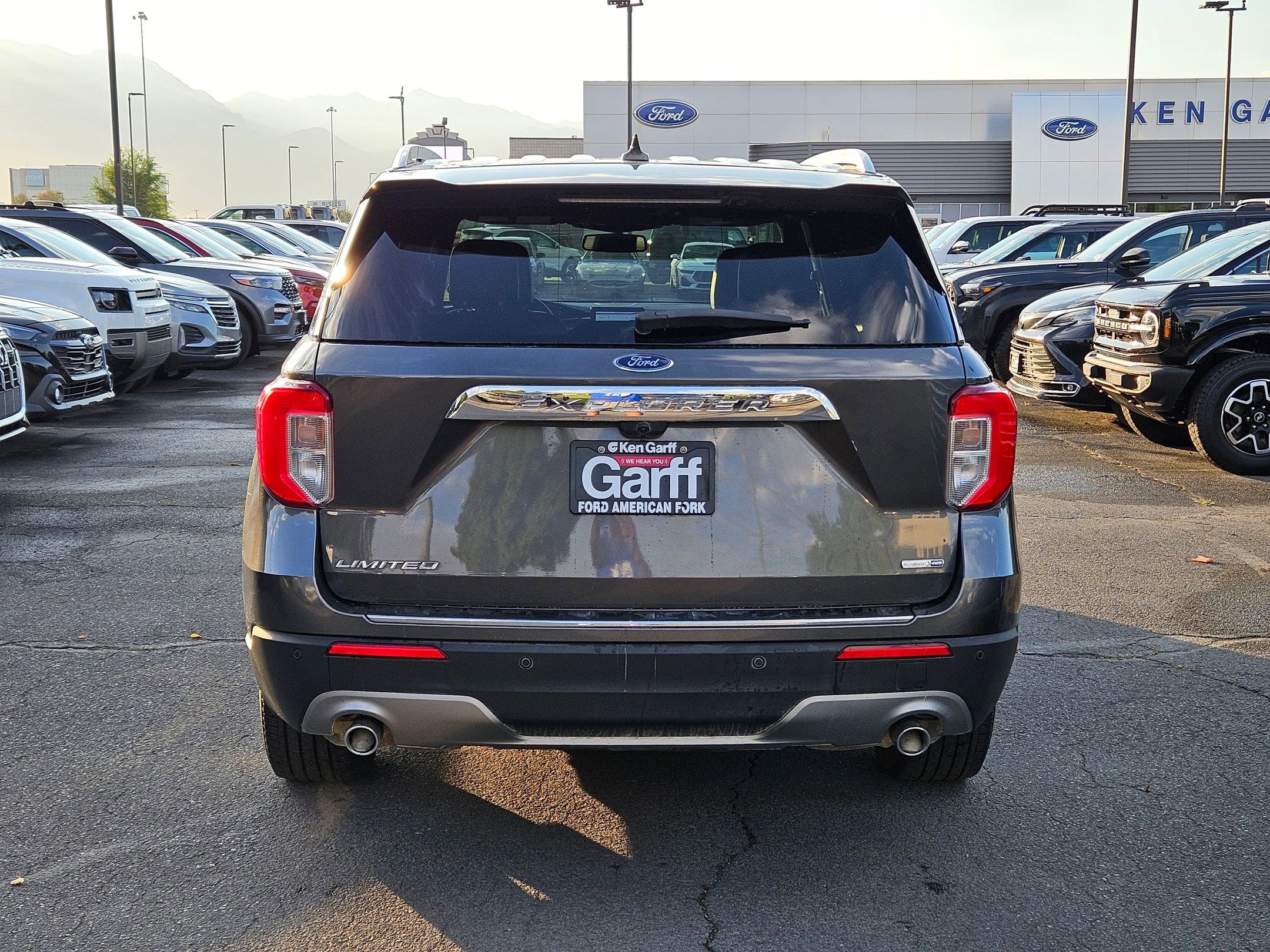 2020 Ford Explorer Limited photo 3