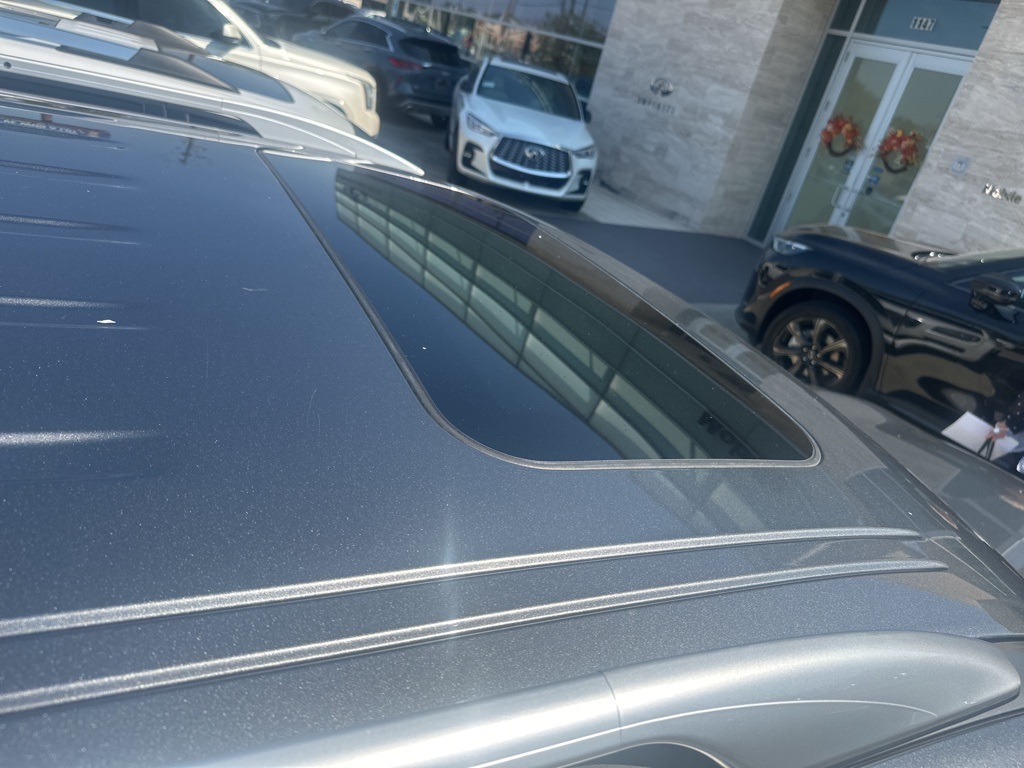 2020 Infiniti QX80 Luxe photo 11