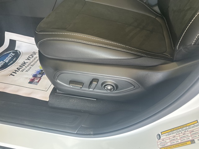 2025 Jeep Grand Cherokee Altitude photo 10