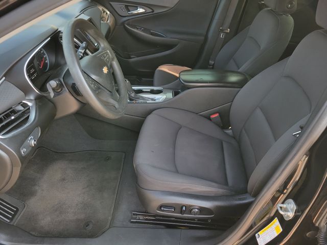 2020 Chevrolet Malibu photo 4