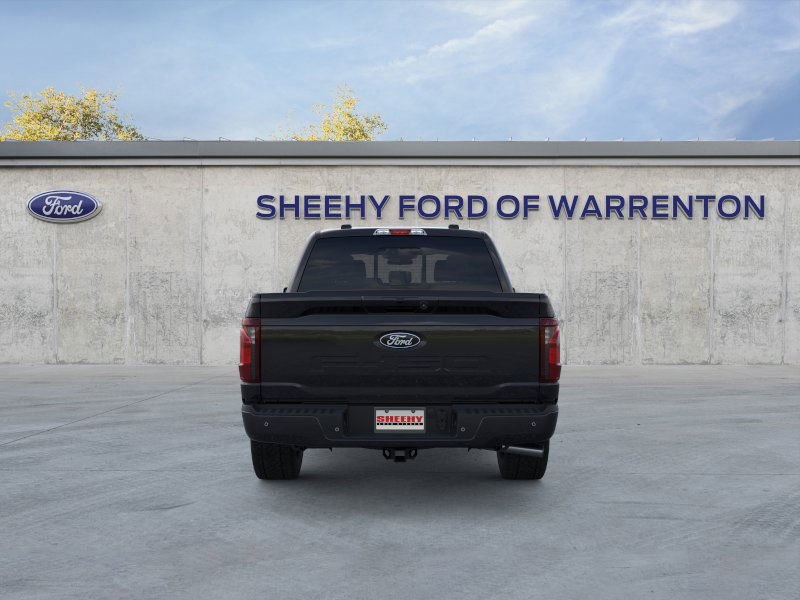2025 Ford F-150 XLT photo 5