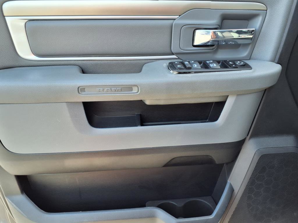 2015 Ram 1500 Big Horn photo 14