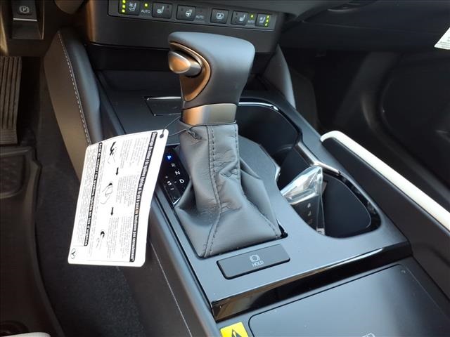 2025 Lexus ES 350 Ultra Luxury photo 18