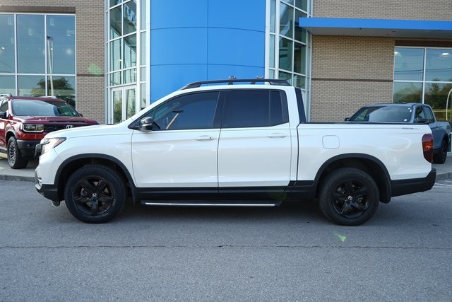 2022 Honda Ridgeline Black Edition photo 3