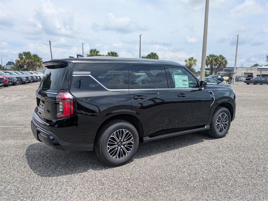 2025 Nissan Armada SL photo 3