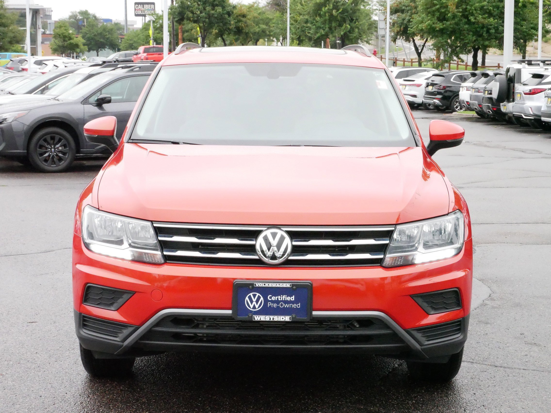 Certified 2019 Volkswagen Tiguan SE with VIN 3VV2B7AX3KM174136 for sale in Saint Louis Park, Minnesota