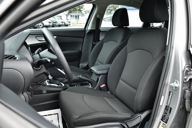 2023 Kia Forte LXS photo 19