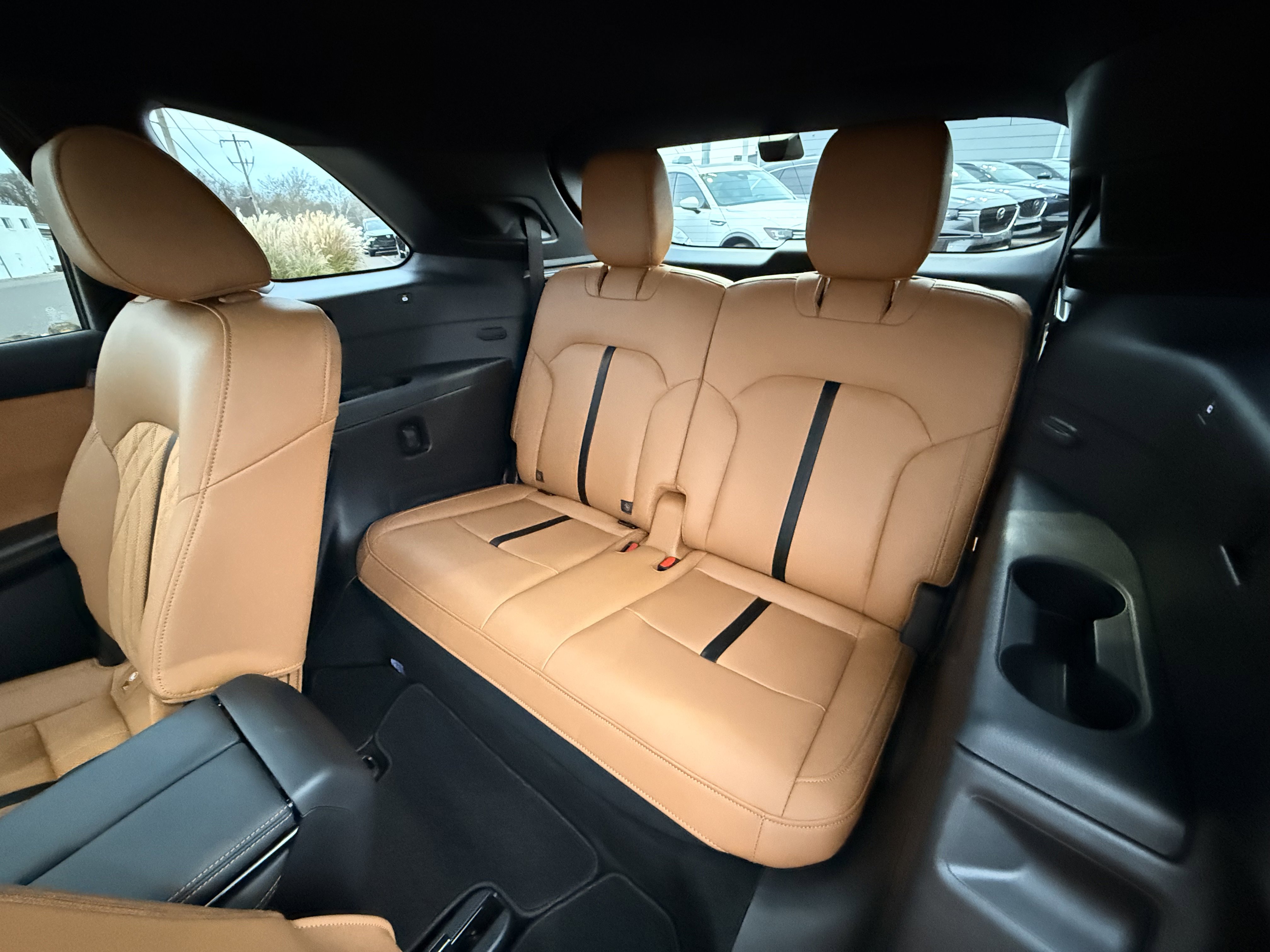 2025 Mazda CX-90 Premium Plus photo 3