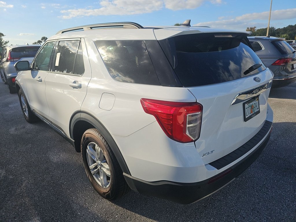 2023 Ford Explorer XLT photo 4
