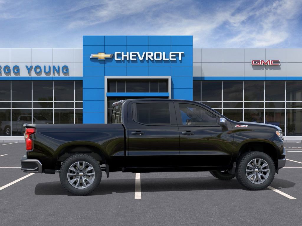 2026 Chevrolet Silverado 1500 LT photo 4
