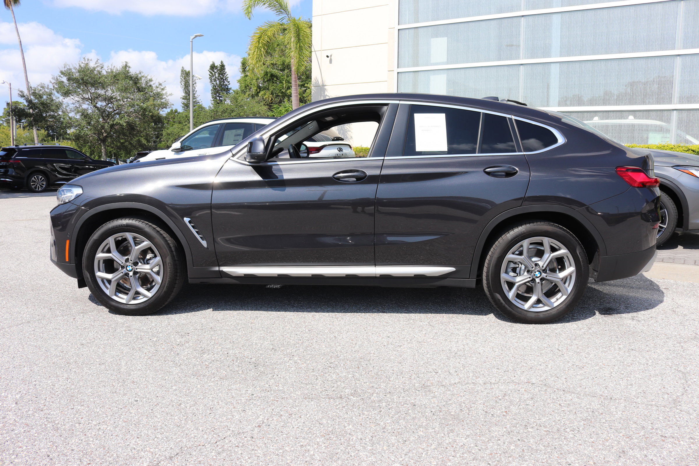 2025 Bmw X4 xDrive30i photo 4