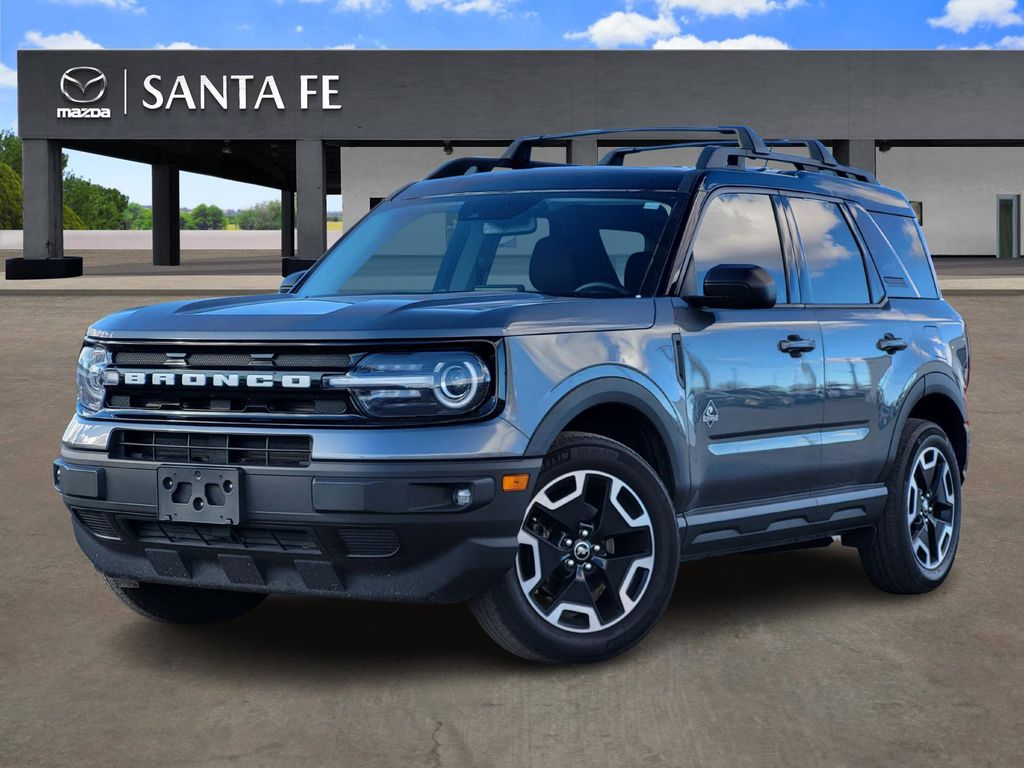 2022 Ford Bronco Sport Outer Banks's photo