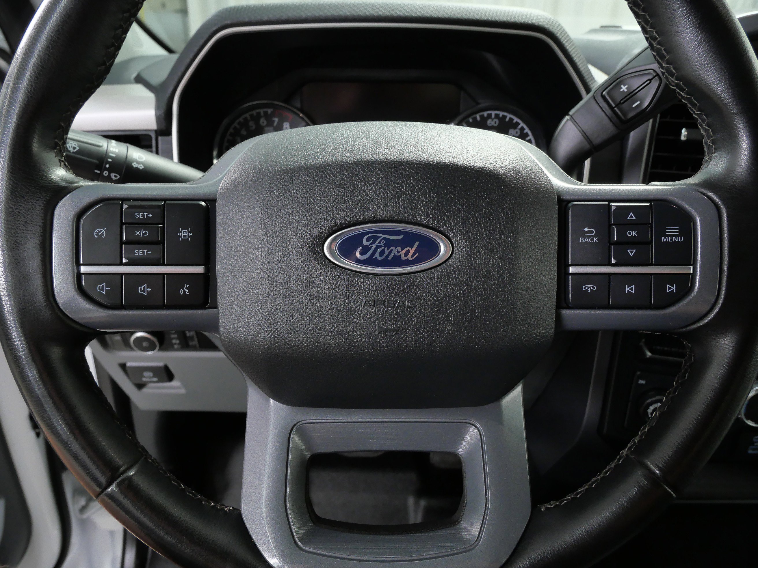 2023 Ford F-150 XLT photo 20