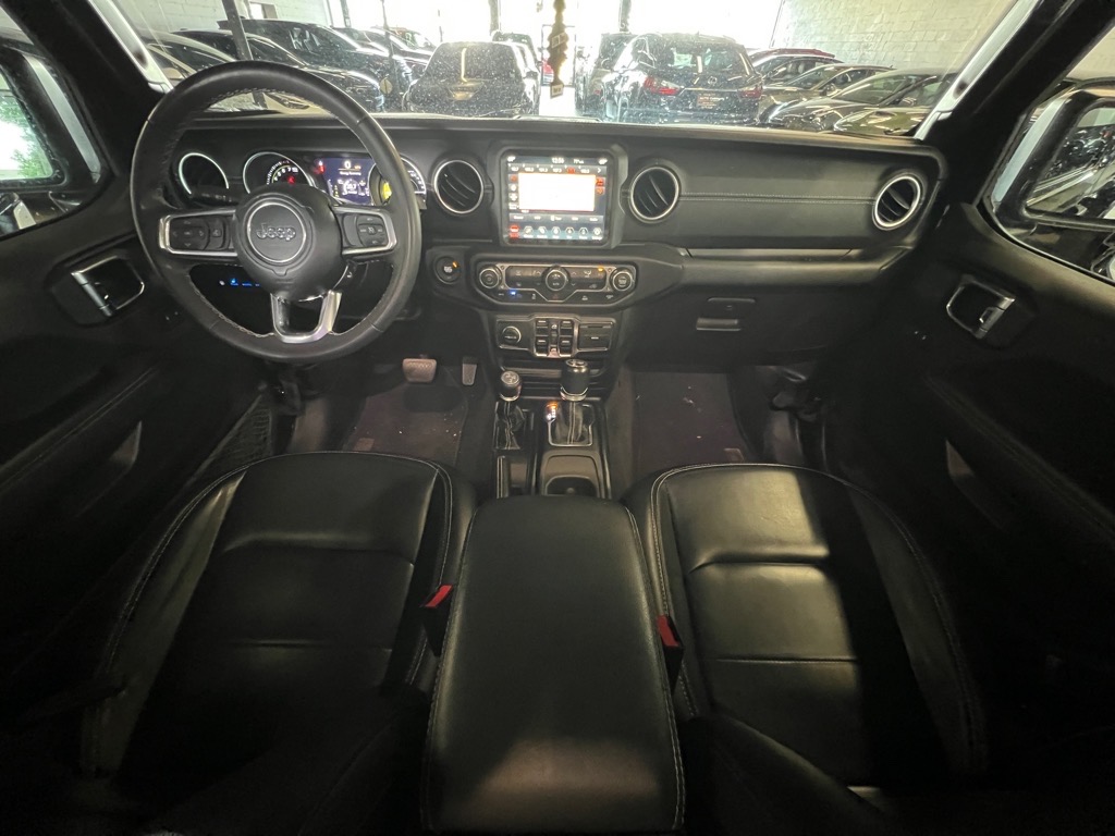 2023 Jeep Wrangler Sahara 4xe photo 18