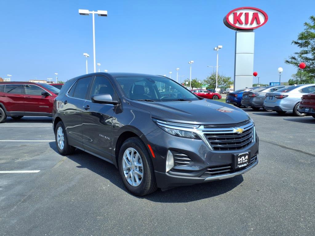 Used 2022 Chevrolet Equinox LT with VIN 3GNAXKEV4NS242006 for sale in Waite Park, Minnesota