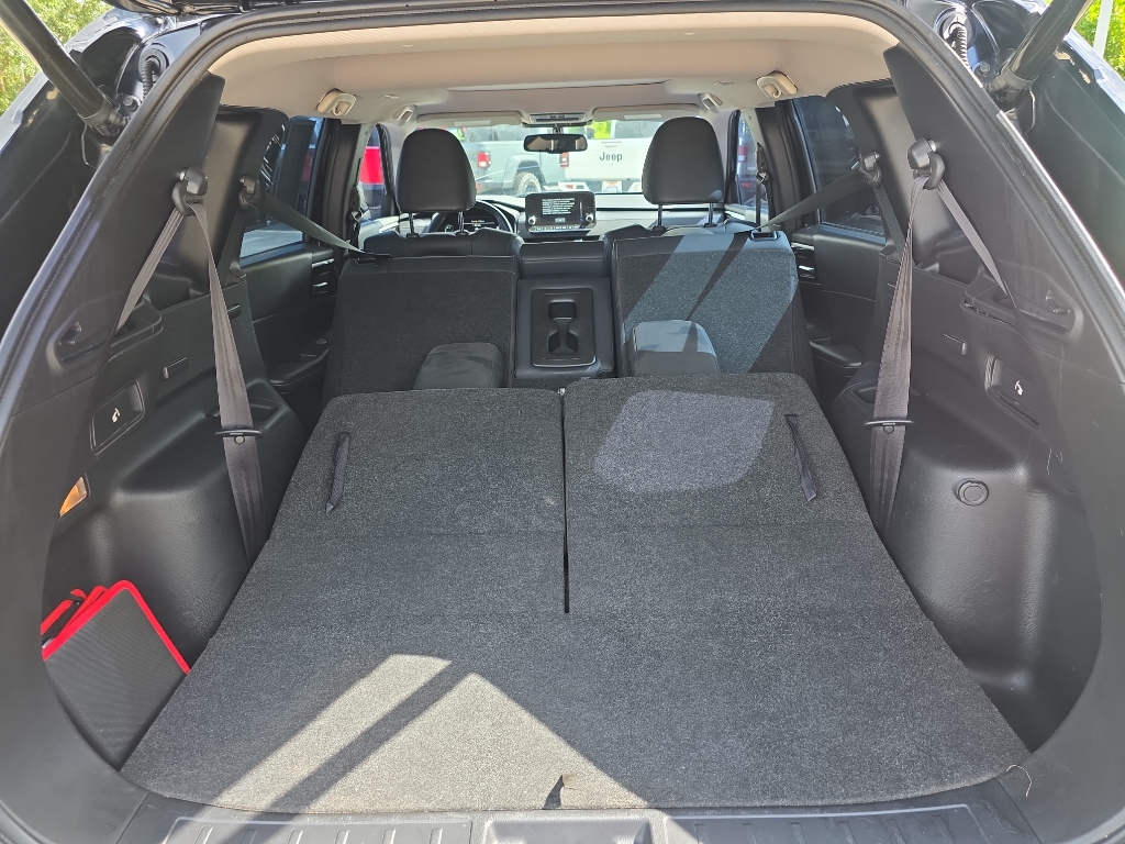 2023 Mitsubishi Outlander SE photo 8
