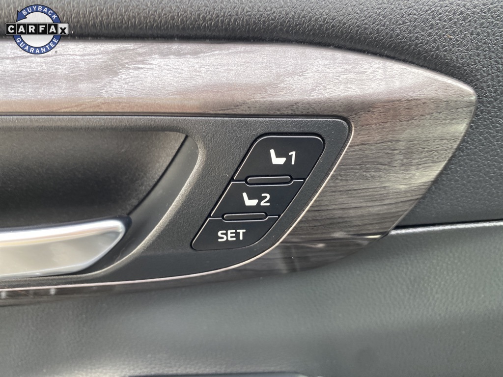 2021 Toyota Highlander Limited photo 28