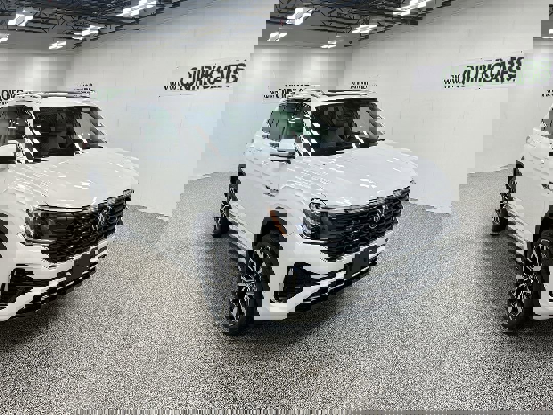 2026 Volkswagen Atlas SEL Premium R-Line's photo