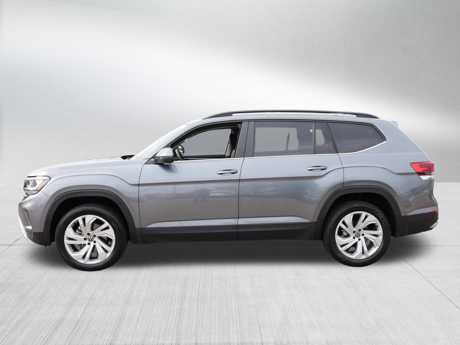 2023 Volkswagen Atlas V6 SE Technology photo 4