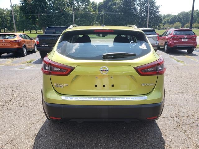 2020 Nissan Rogue Sport SV photo 4
