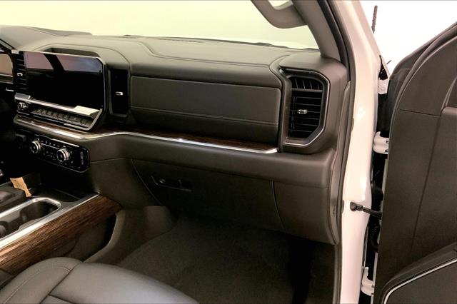 2024 Gmc Sierra 1500 Elevation photo 22