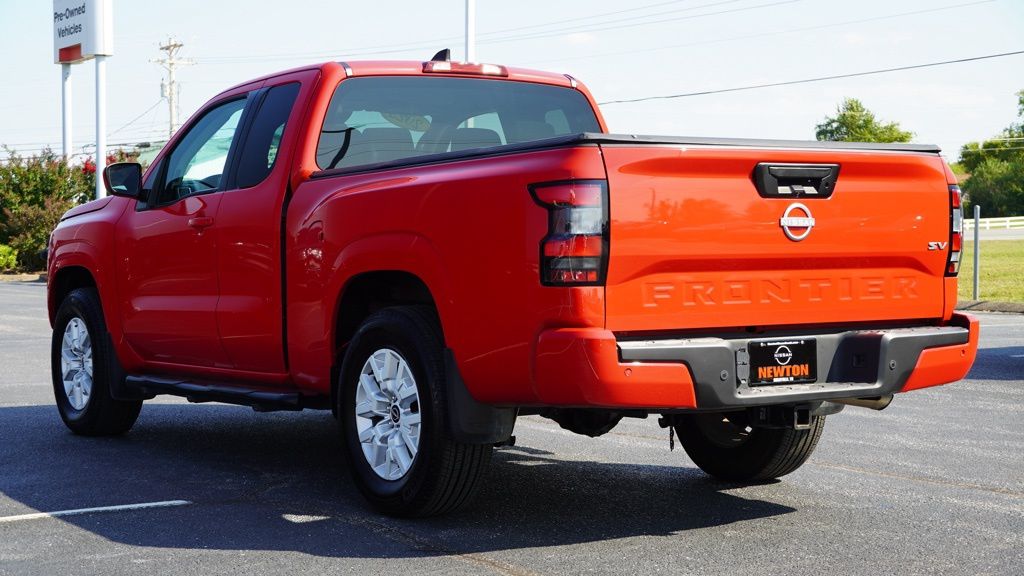 2023 Nissan Frontier SV photo 6