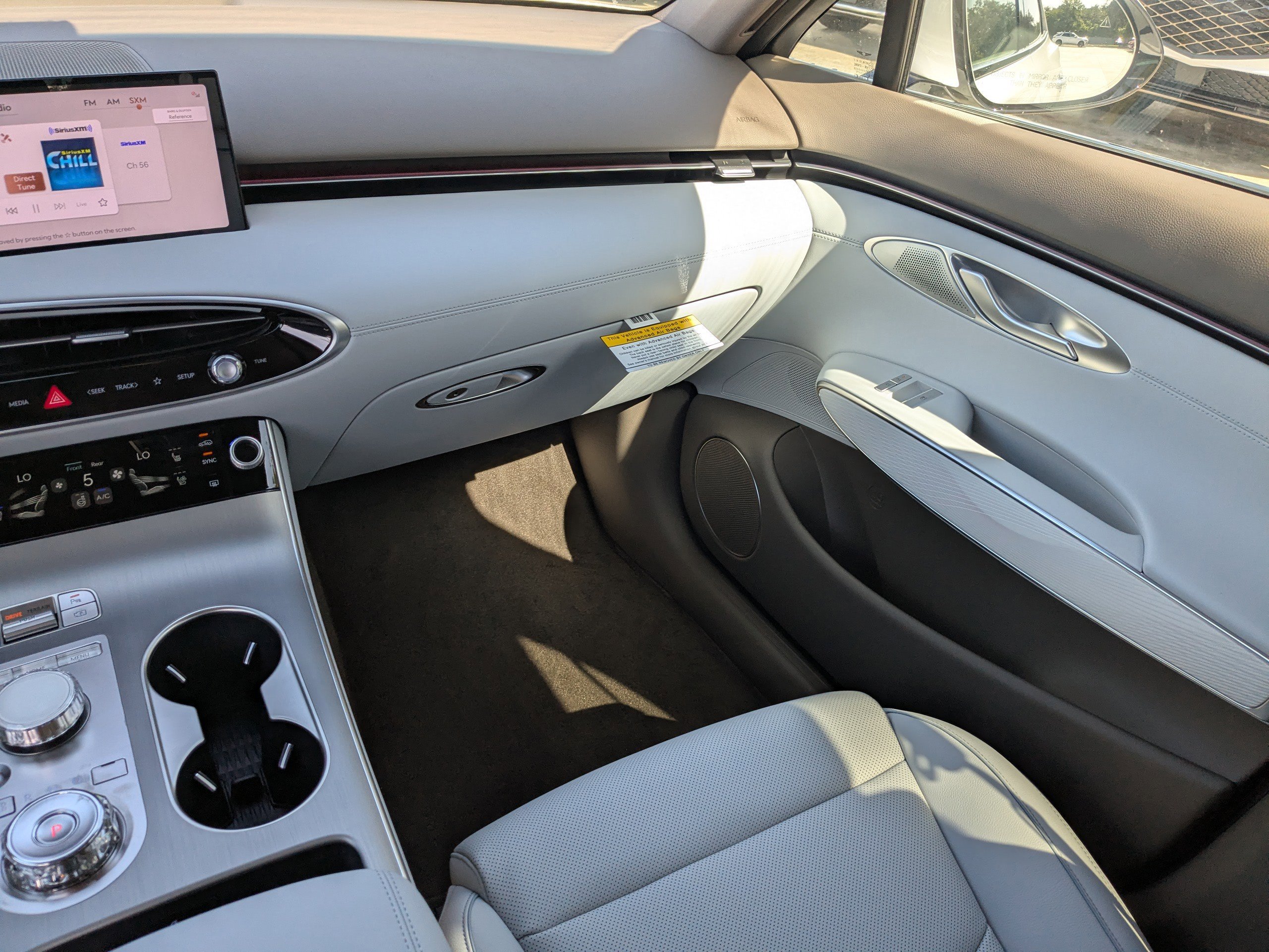 2026 Genesis GV70 2.5T Advanced photo 12