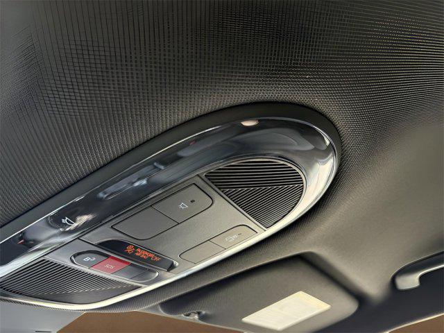 2025 Hyundai Ioniq 5 SEL photo 16