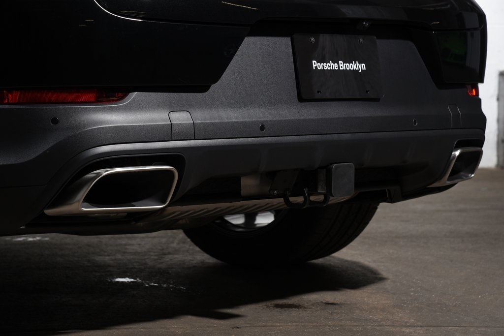 2025 Porsche Cayenne Coupe photo 15