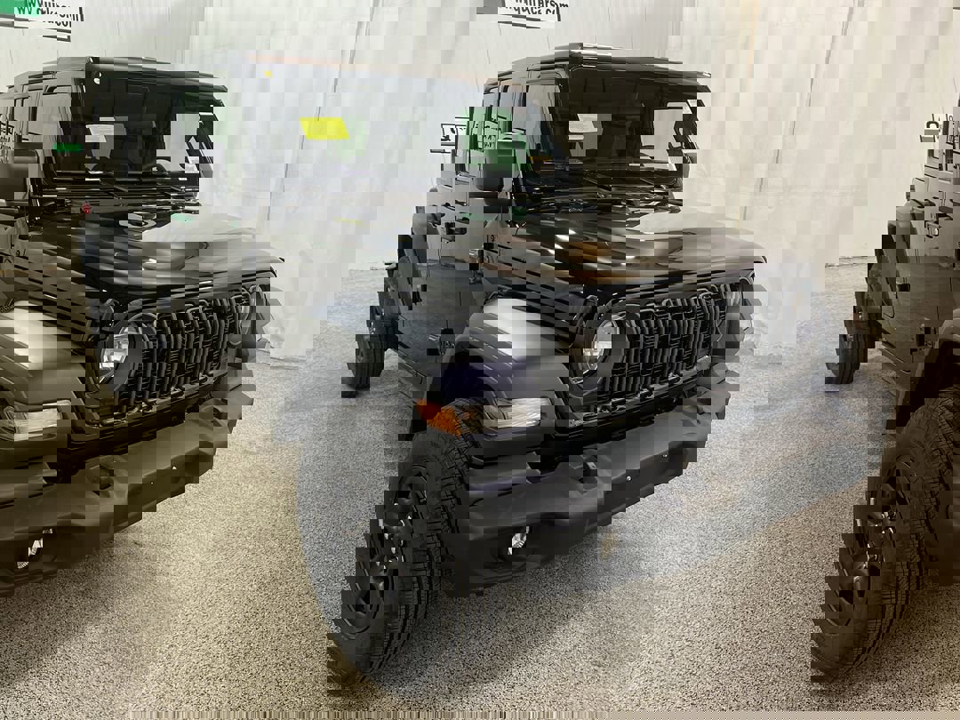 2026 Jeep Wrangler 4-Door Sport's photo