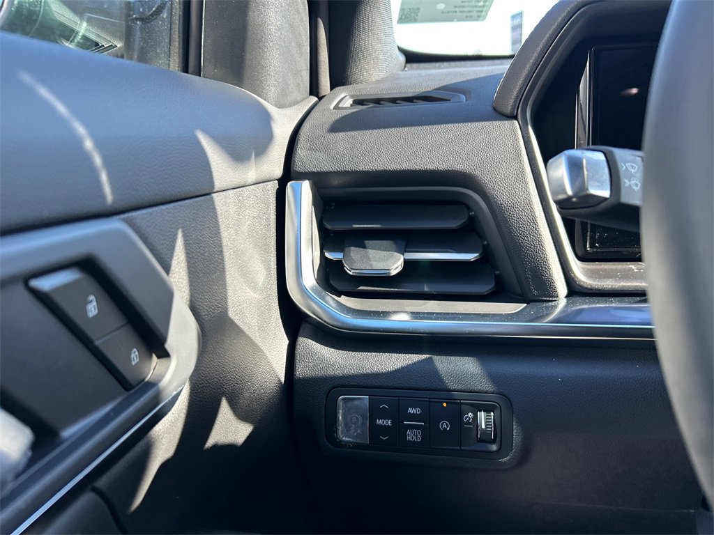 2026 GMC TERRAIN - Image 17