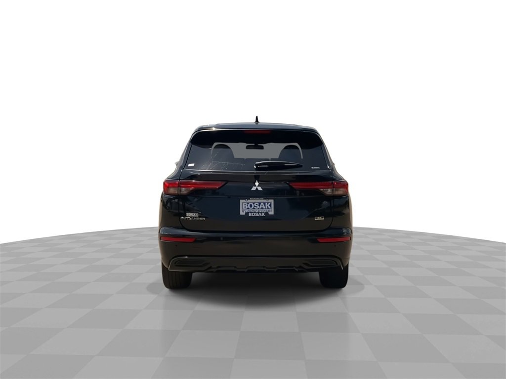 2023 Mitsubishi Outlander SE Black Edition photo 7