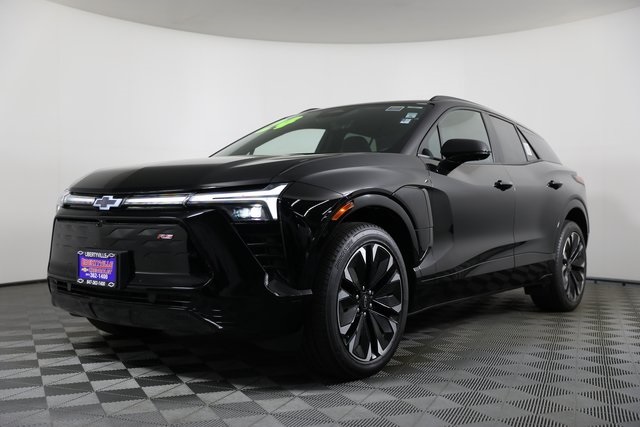 Used 2024 Chevrolet Blazer EV RS with VIN 3GNKDCRJ1RS168785 for sale in Libertyville, IL