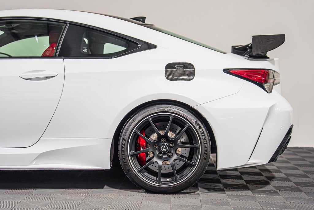2020 Lexus RC F photo 11