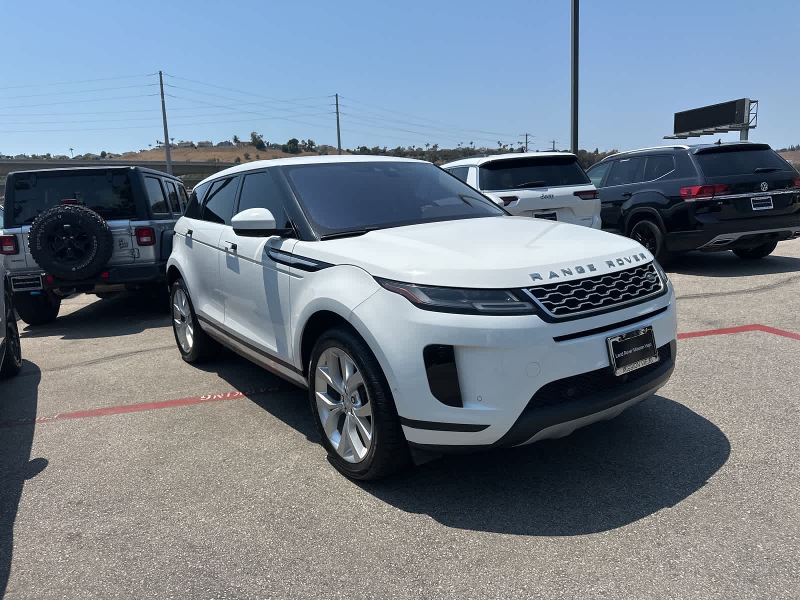 2020 Land Rover Range Rover Evoque SE photo 2