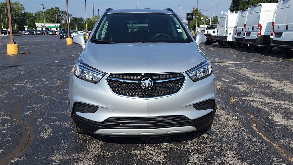 2022 Buick Encore Preferred photo 3