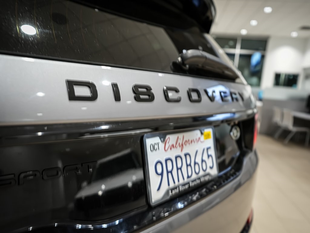 2023 Land Rover Discovery Sport S R-Dynamic photo 15