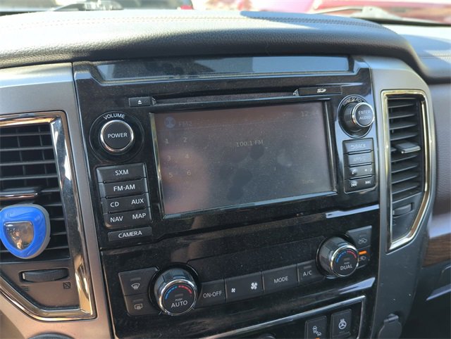 2018 Nissan Titan Platinum Reserve photo 4