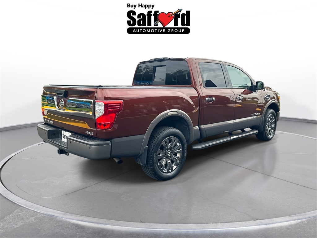 2017 Nissan Titan Platinum Reserve photo 5