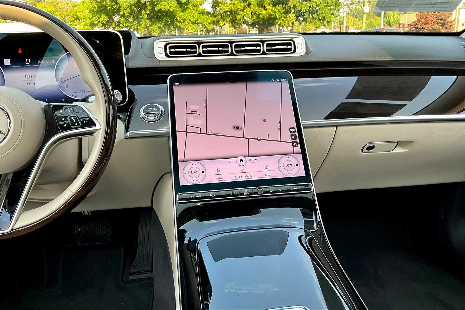 Image 5 of Certified Pre-Owned 2022 Mercedes-Benz S 500 AWD 4MATIC