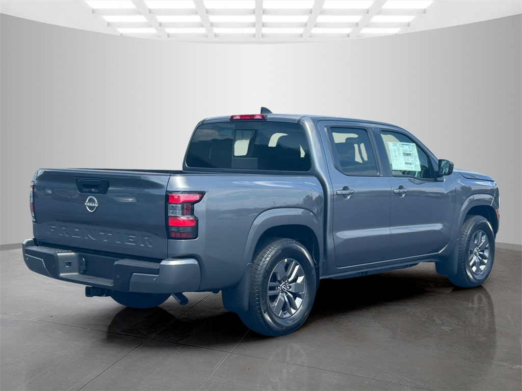 2025 Nissan Frontier Crew Cab SV photo 4