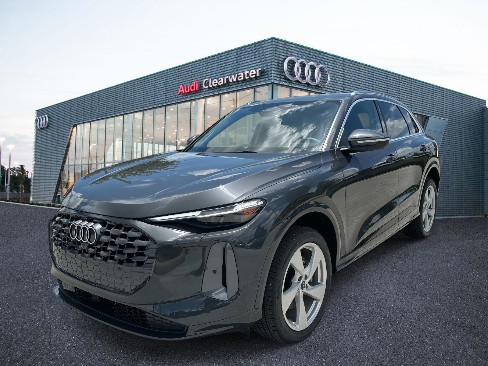 2025 Audi New Q5 Premium Plus's photo